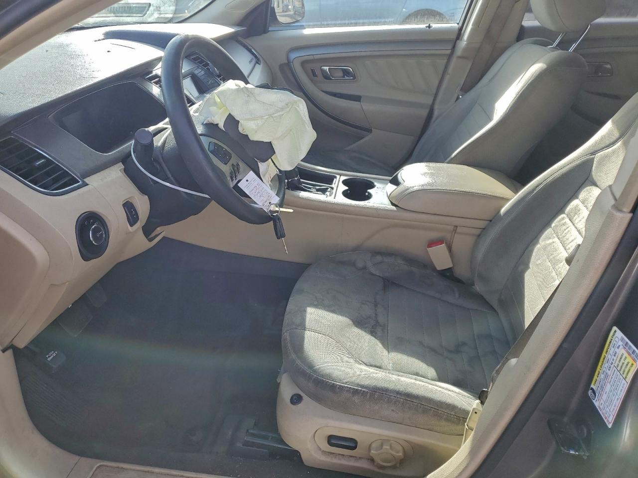 Ford Taurus Se Image 6