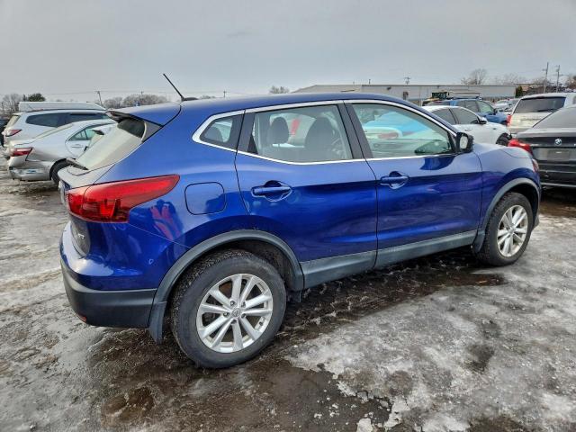 Nissan Rogue S Image 4