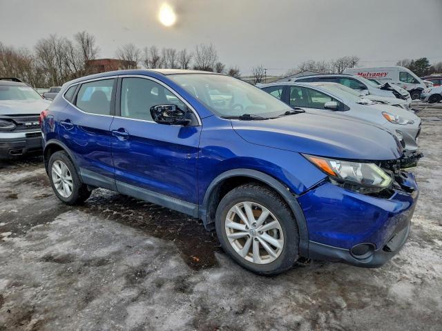 Nissan Rogue S Image 2