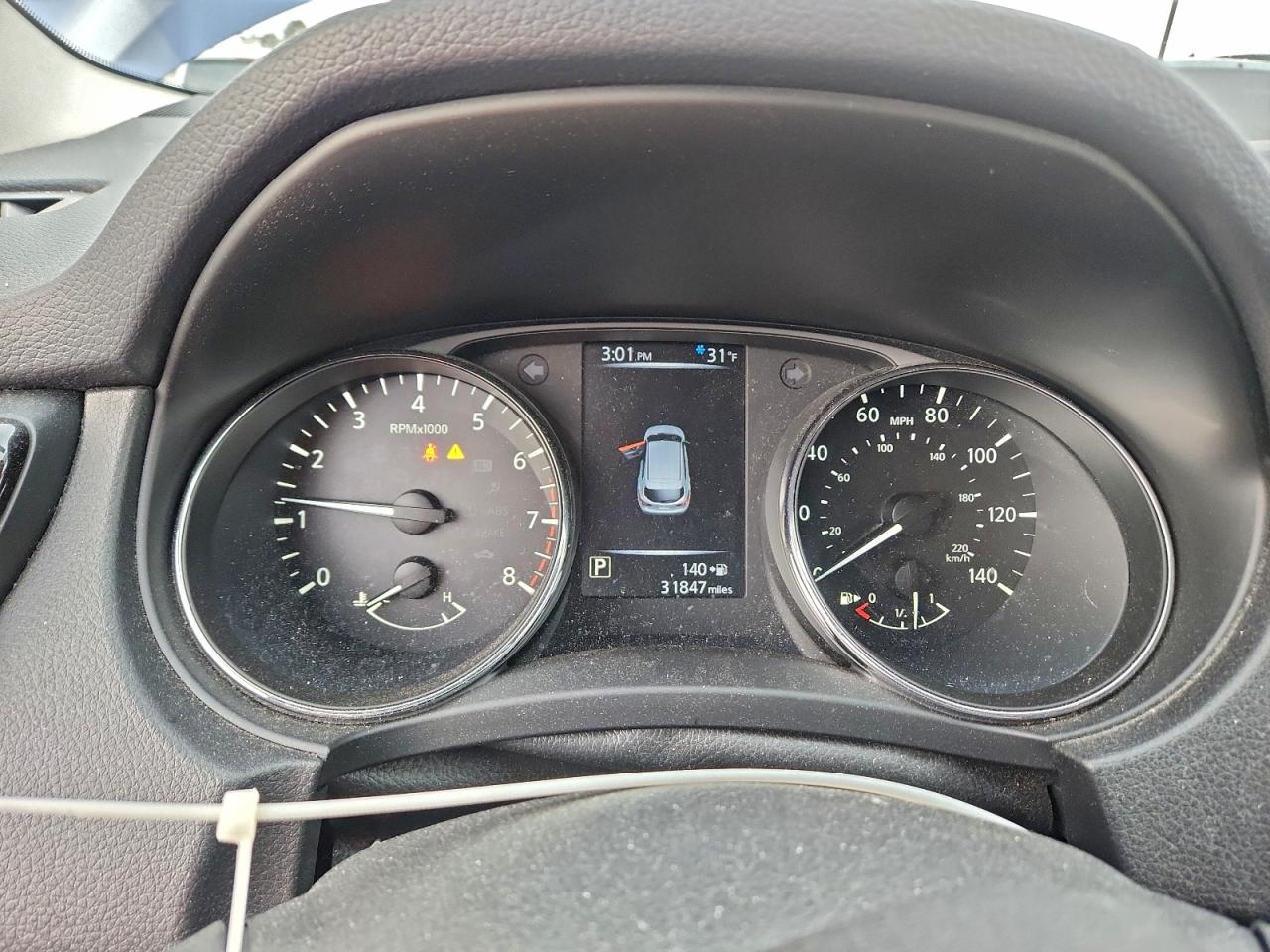 Nissan Rogue S Image 8