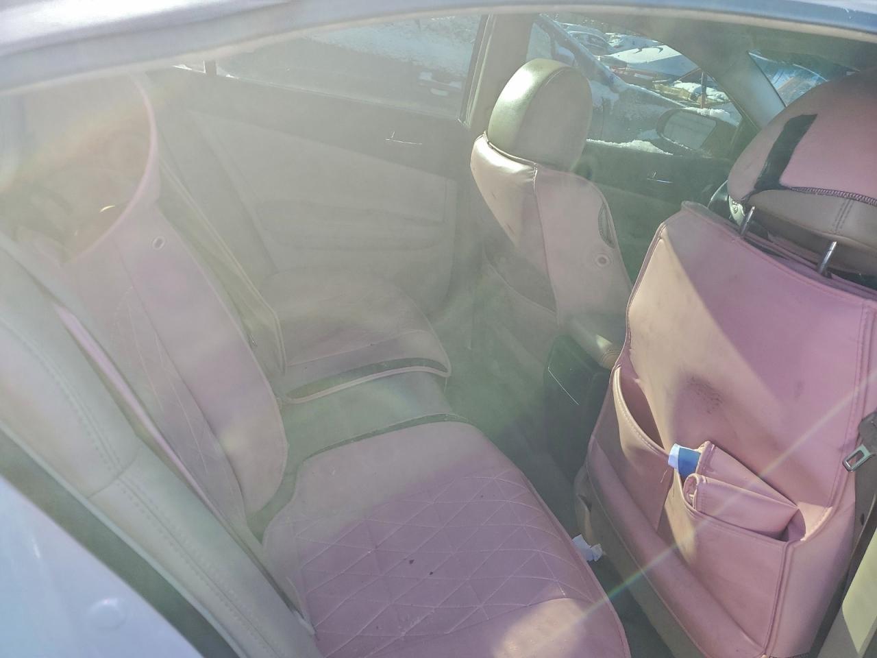 Nissan Maxima S Image 9