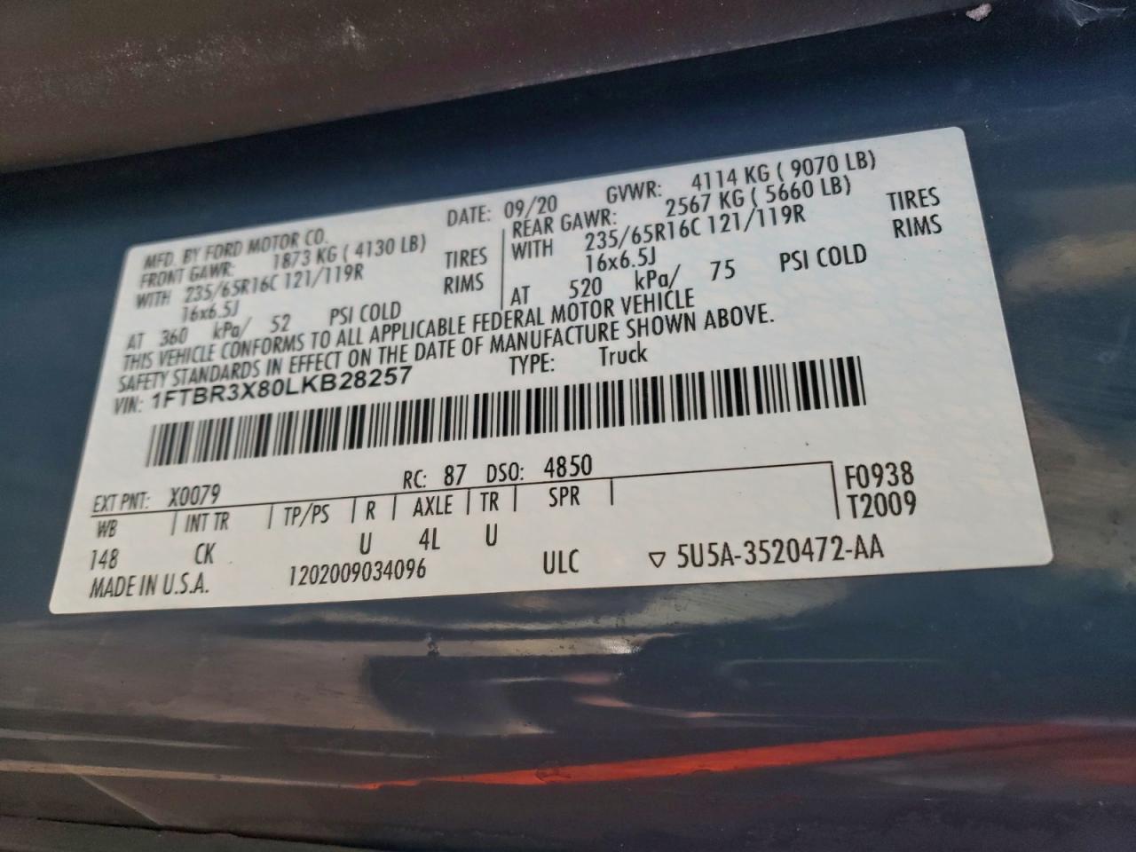 Ford Transit T-250 Image 11