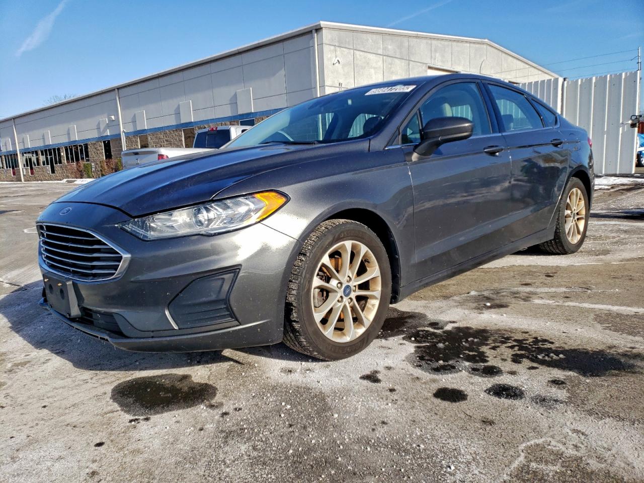 Ford Fusion Se Image 1