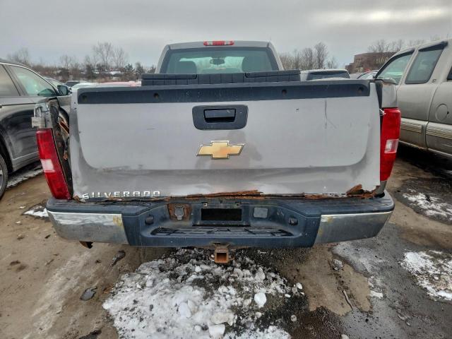 Chevrolet Silverado C1500 Image 4