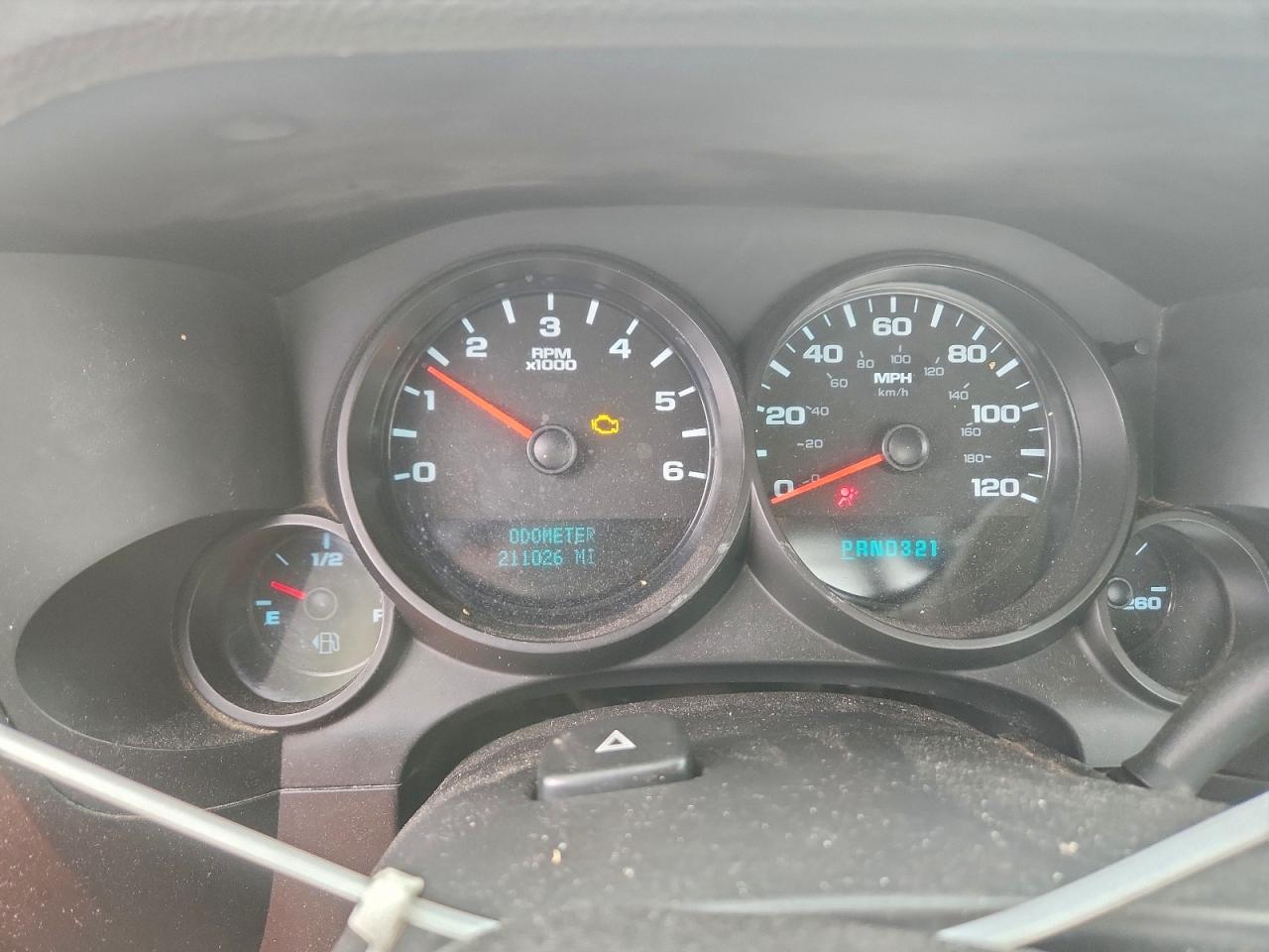 Chevrolet Silverado C1500 Image 8