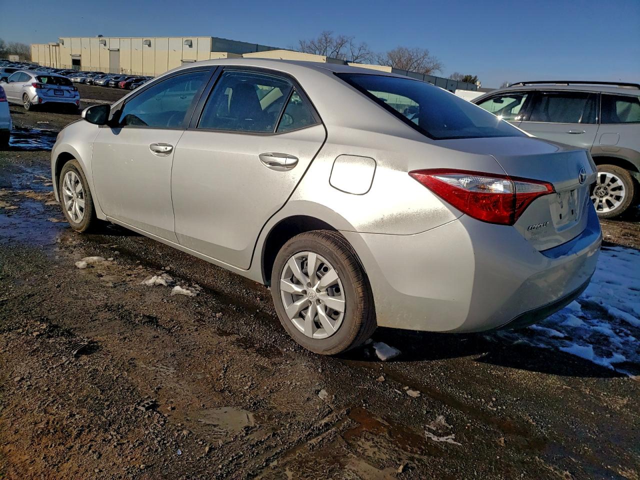 Toyota Corolla L Image 2