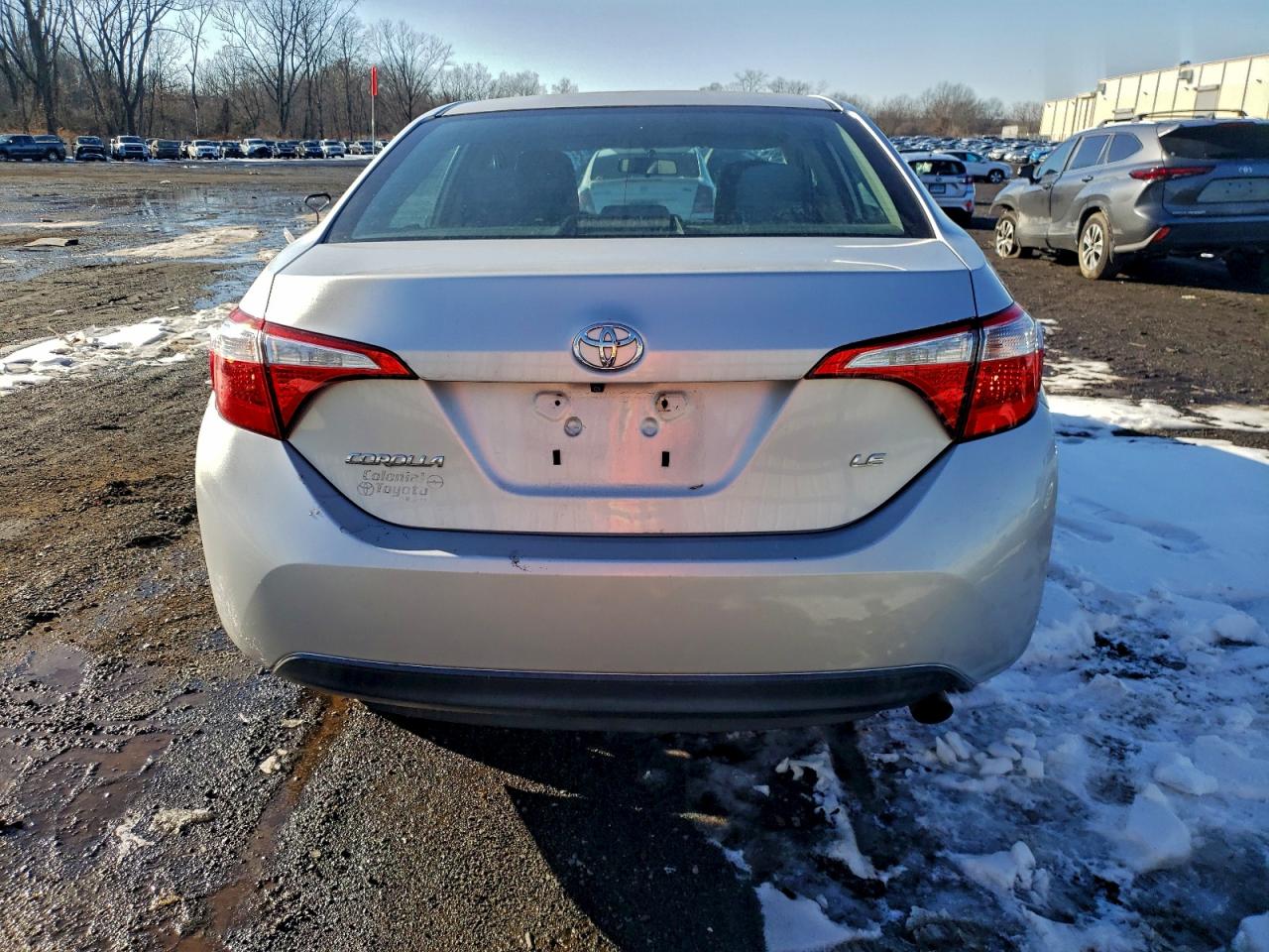 Toyota Corolla L Image 6