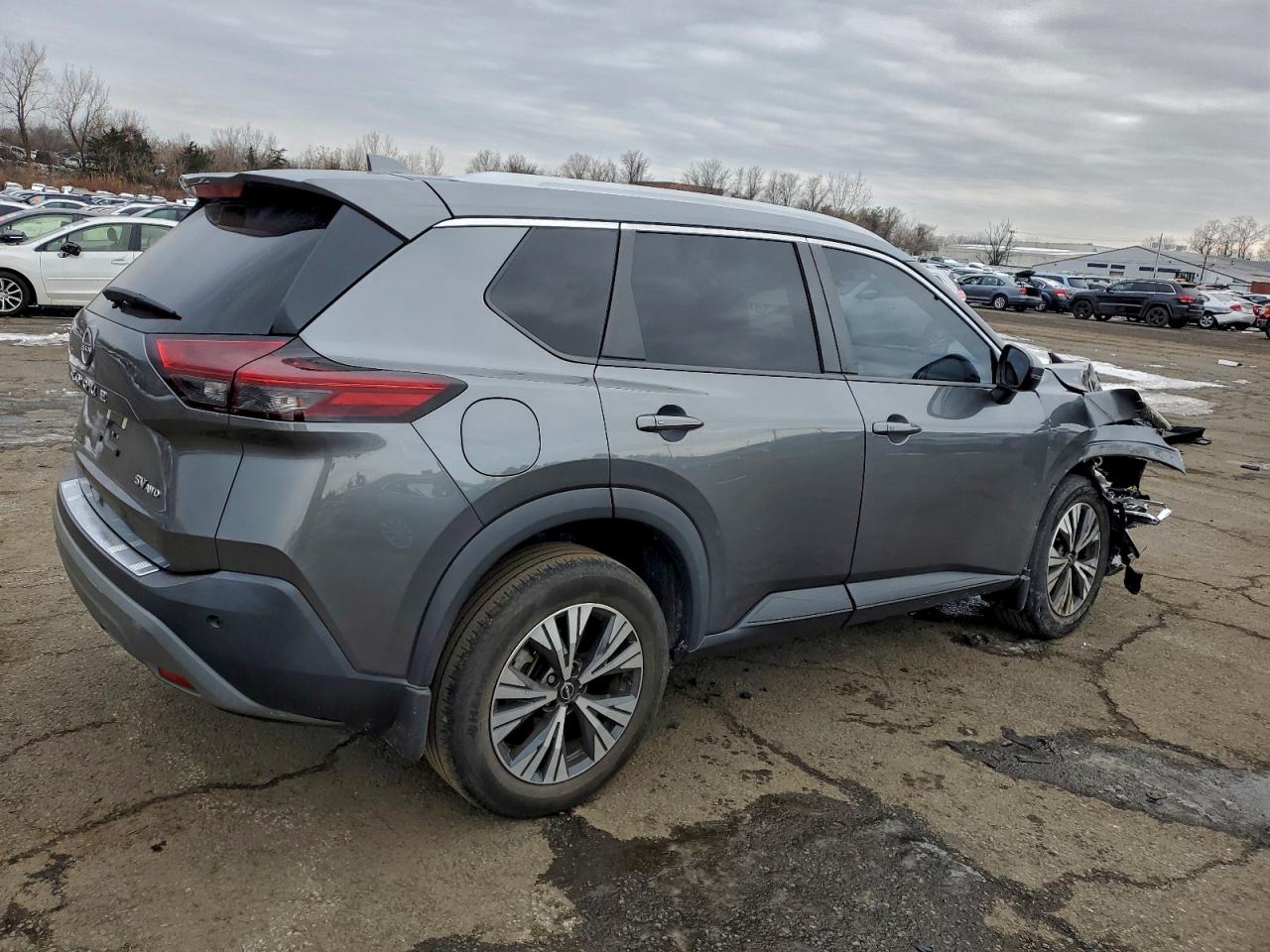 Nissan Rogue Sv Image 13