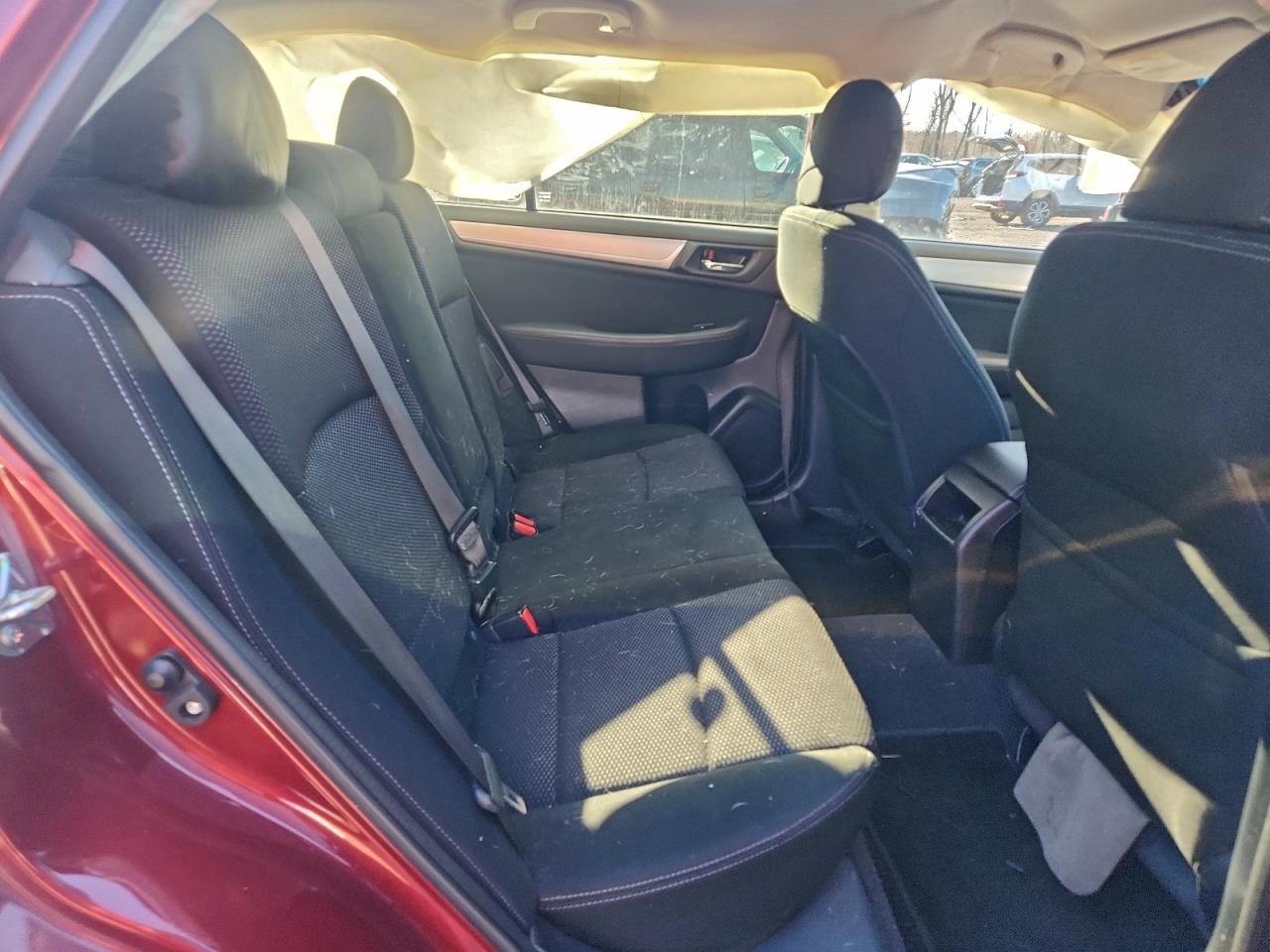 Subaru Outback 2.5i Premium Image 5