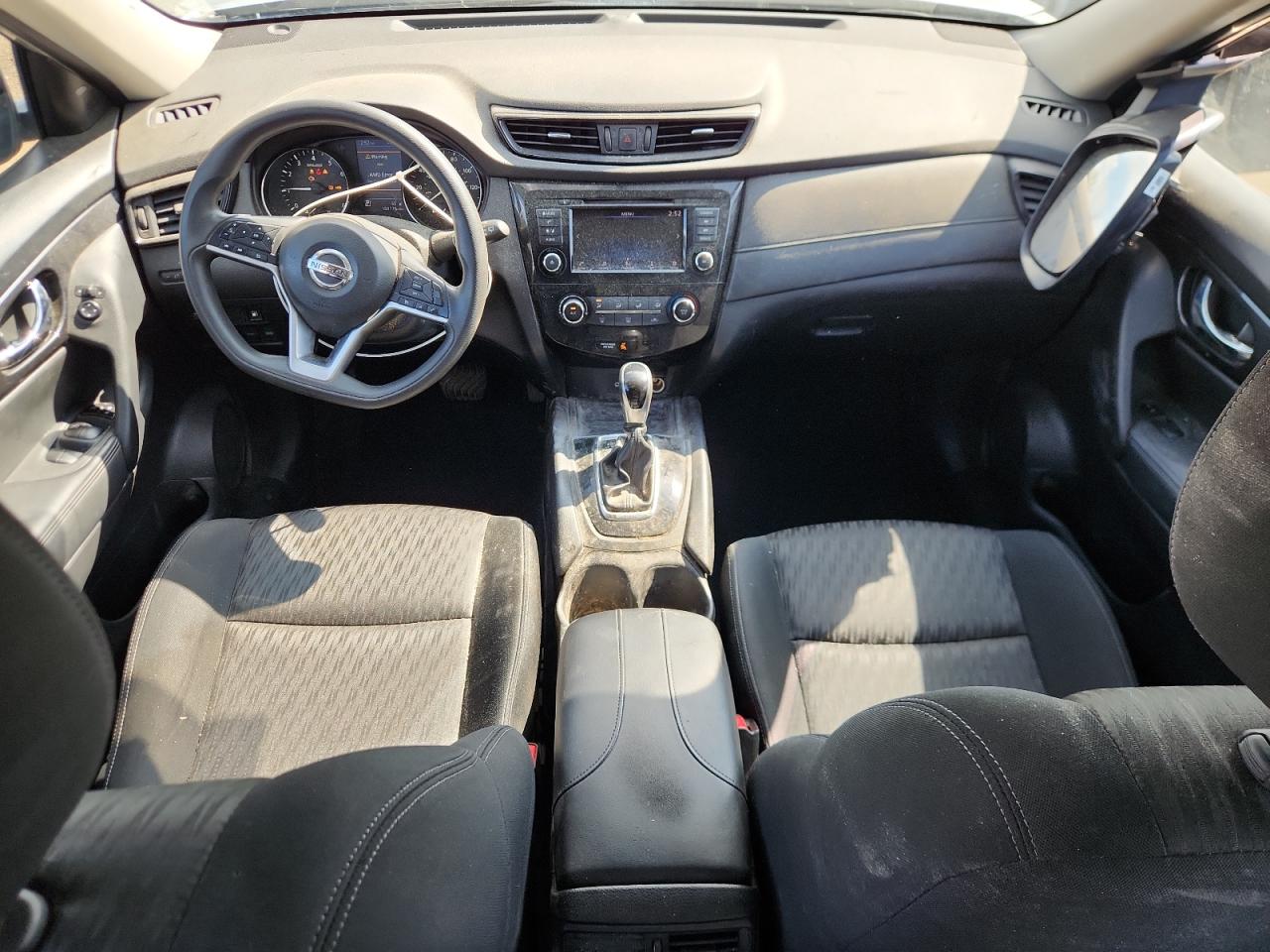 Nissan Rogue S Image 5