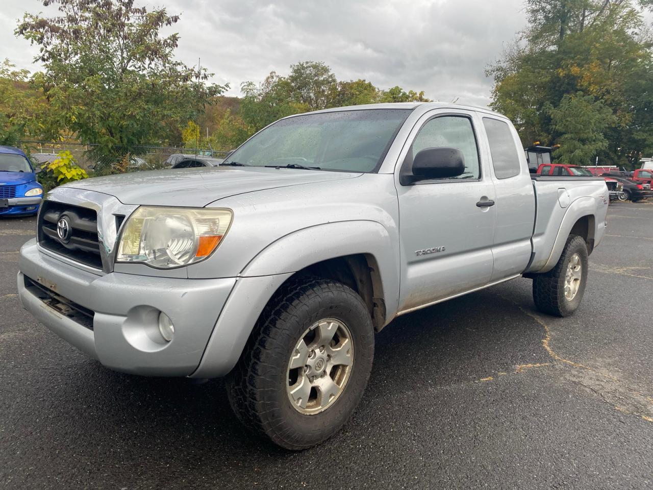 Toyota Tacoma Access Cab Image 7