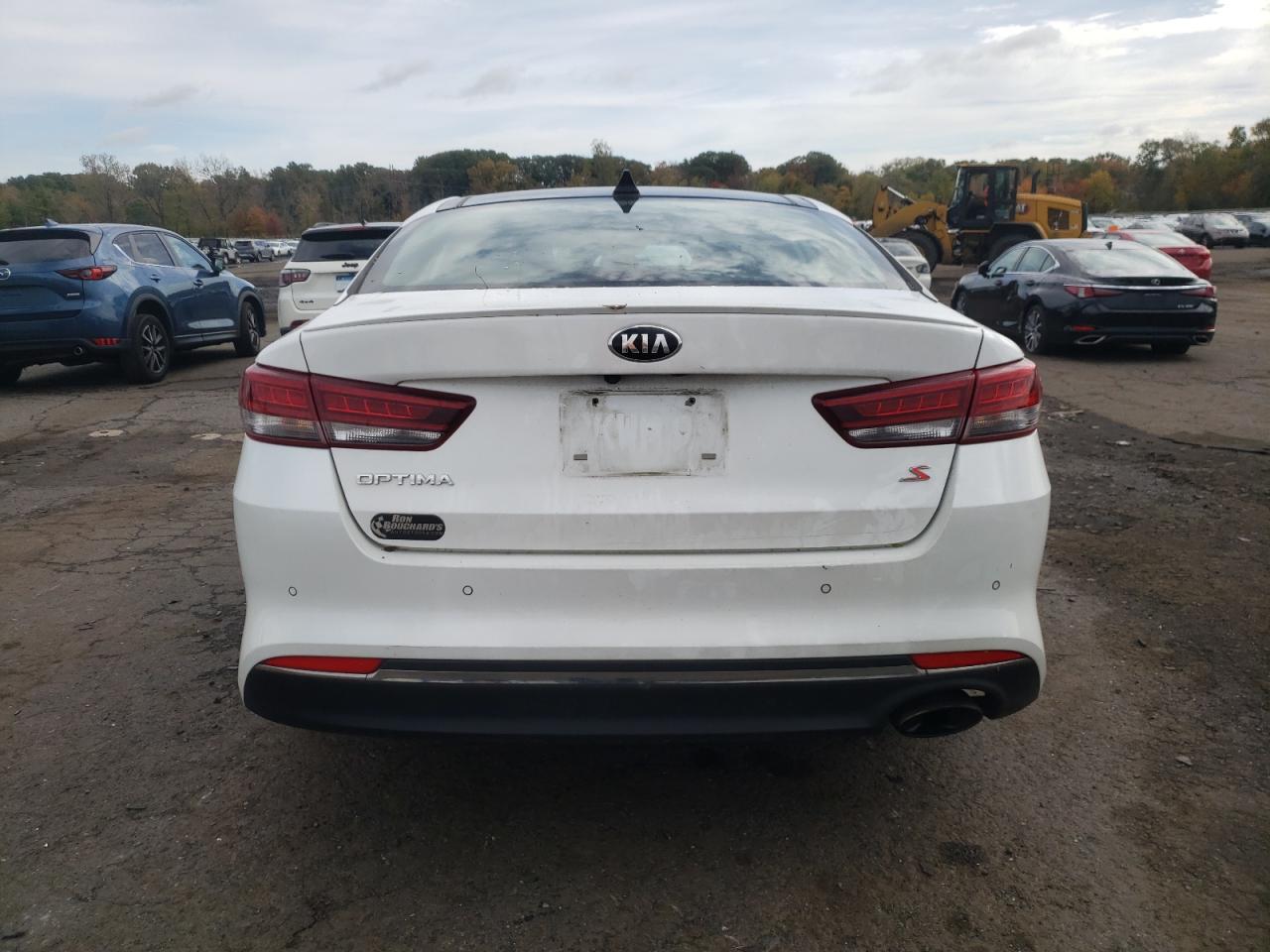 Kia Optima Lx Image 2