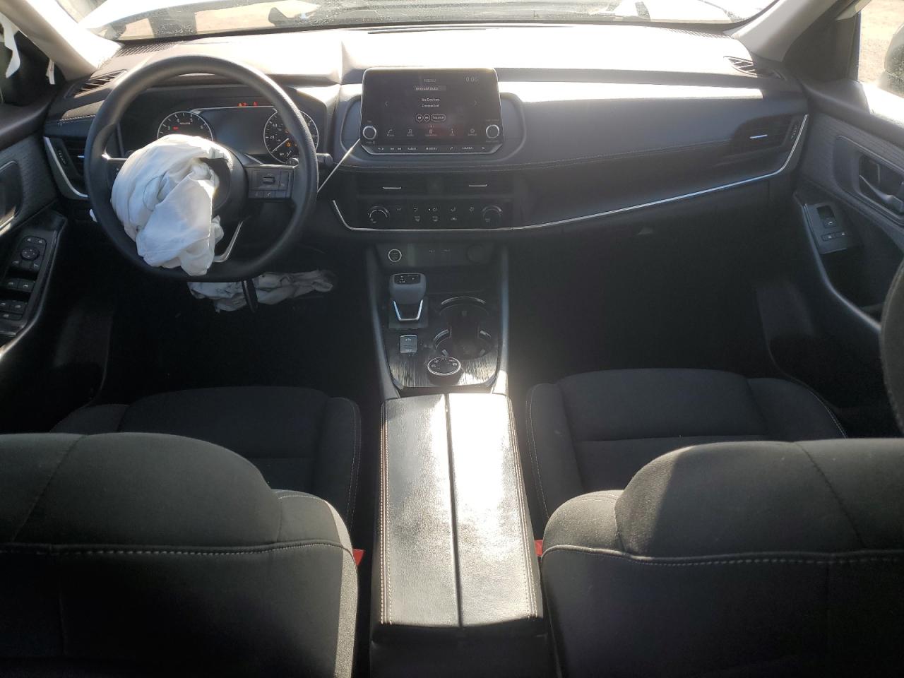 Nissan Rogue S Image 10