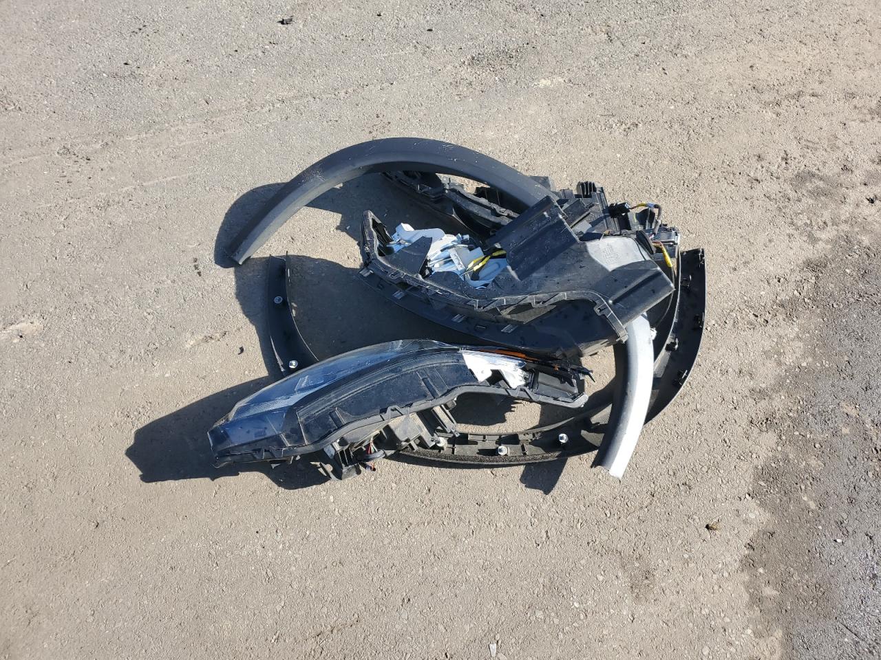 Nissan Rogue S Image 3