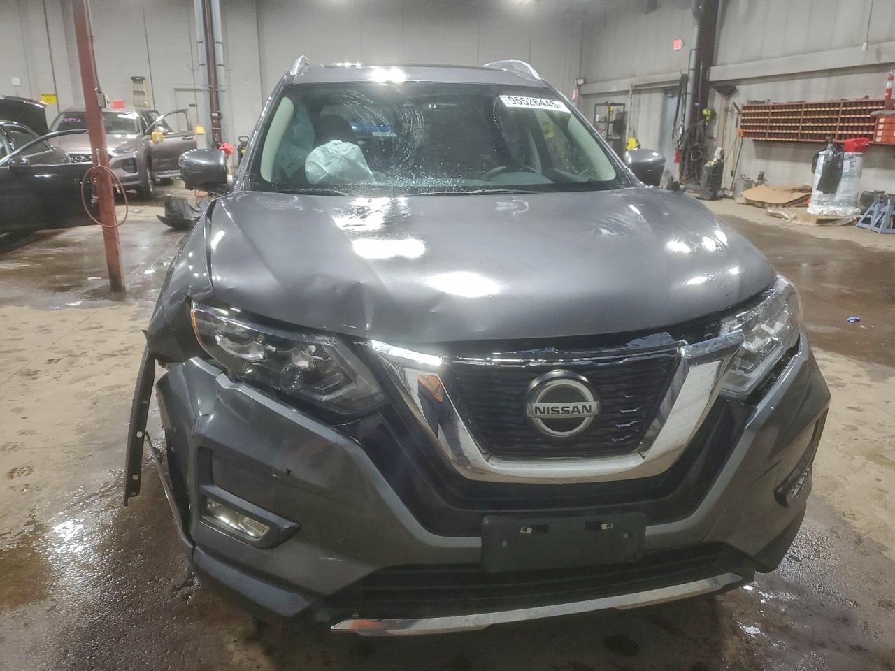 Nissan Rogue S Image 4