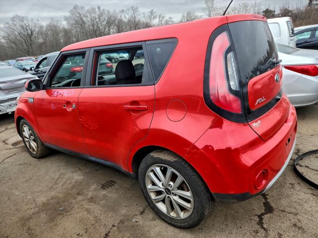 Kia Soul + Image 10