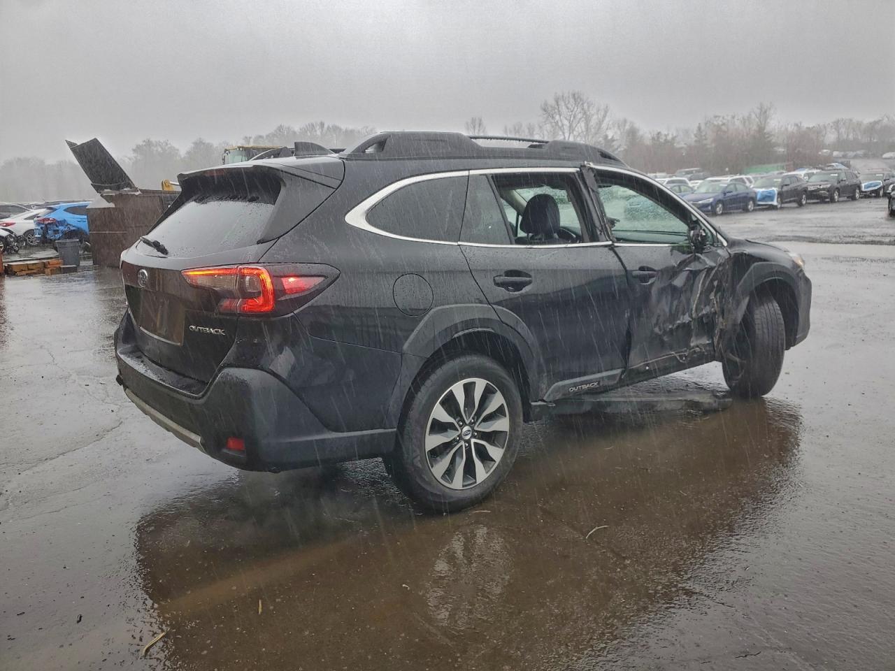 Subaru Outback Limited Image 5