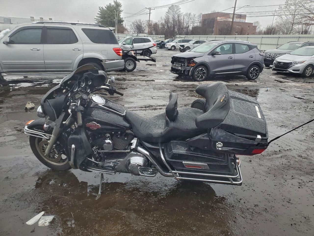 Harley-Davidson Fl Image 3