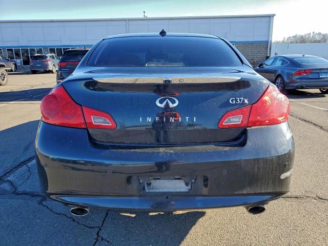 INFINITI G37 Image 12
