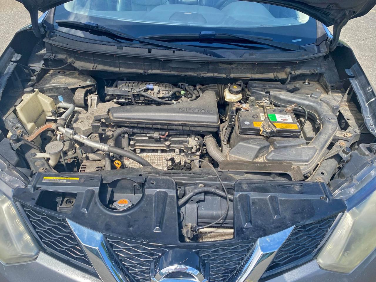 Nissan Rogue S Image 7