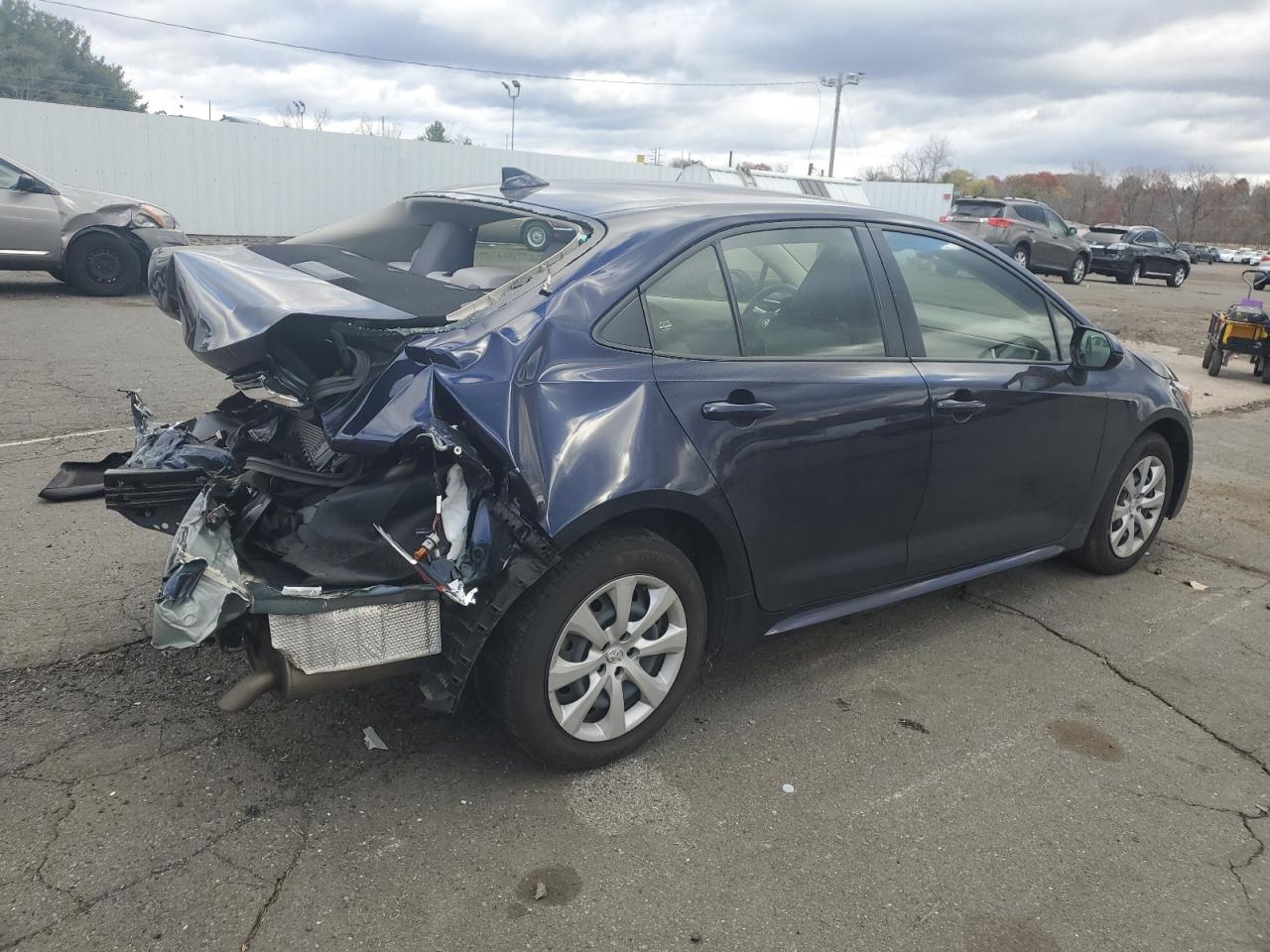 Toyota Corolla Le Image 4