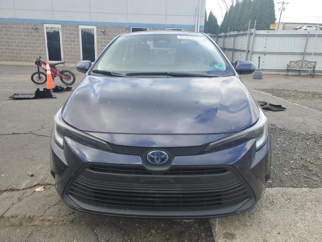 Toyota Corolla Le Image 11