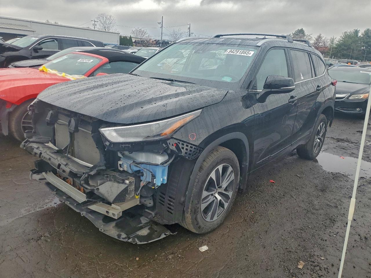 Toyota Highlander L Image 1