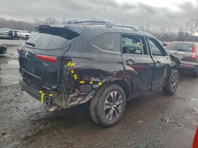 Toyota Highlander L Image 3