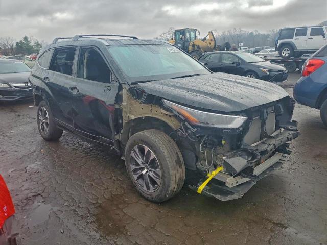 Toyota Highlander L Image 5