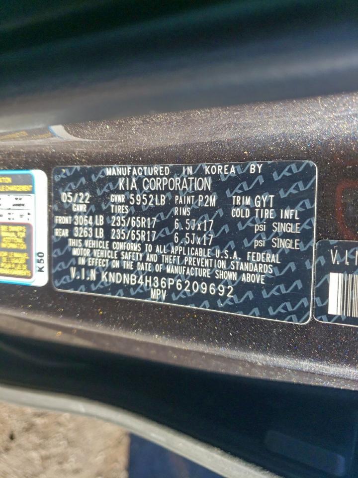 Kia Carnival Lx Image 9