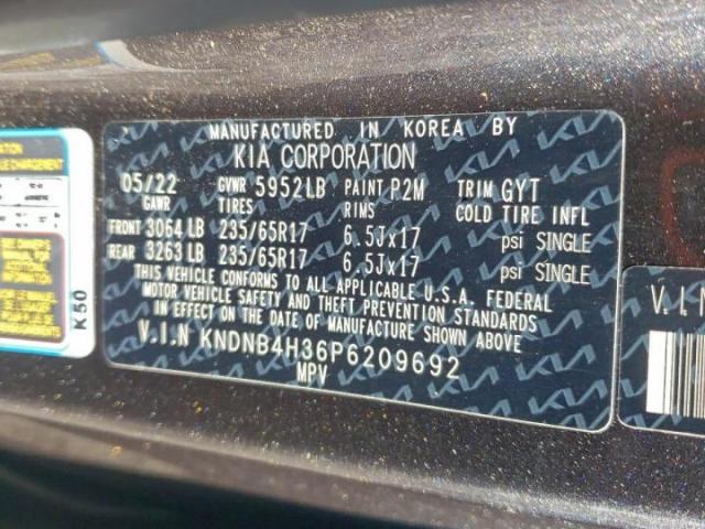 Kia Carnival Lx Image 9