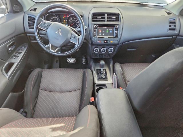 Mitsubishi Outlander Es Image 3