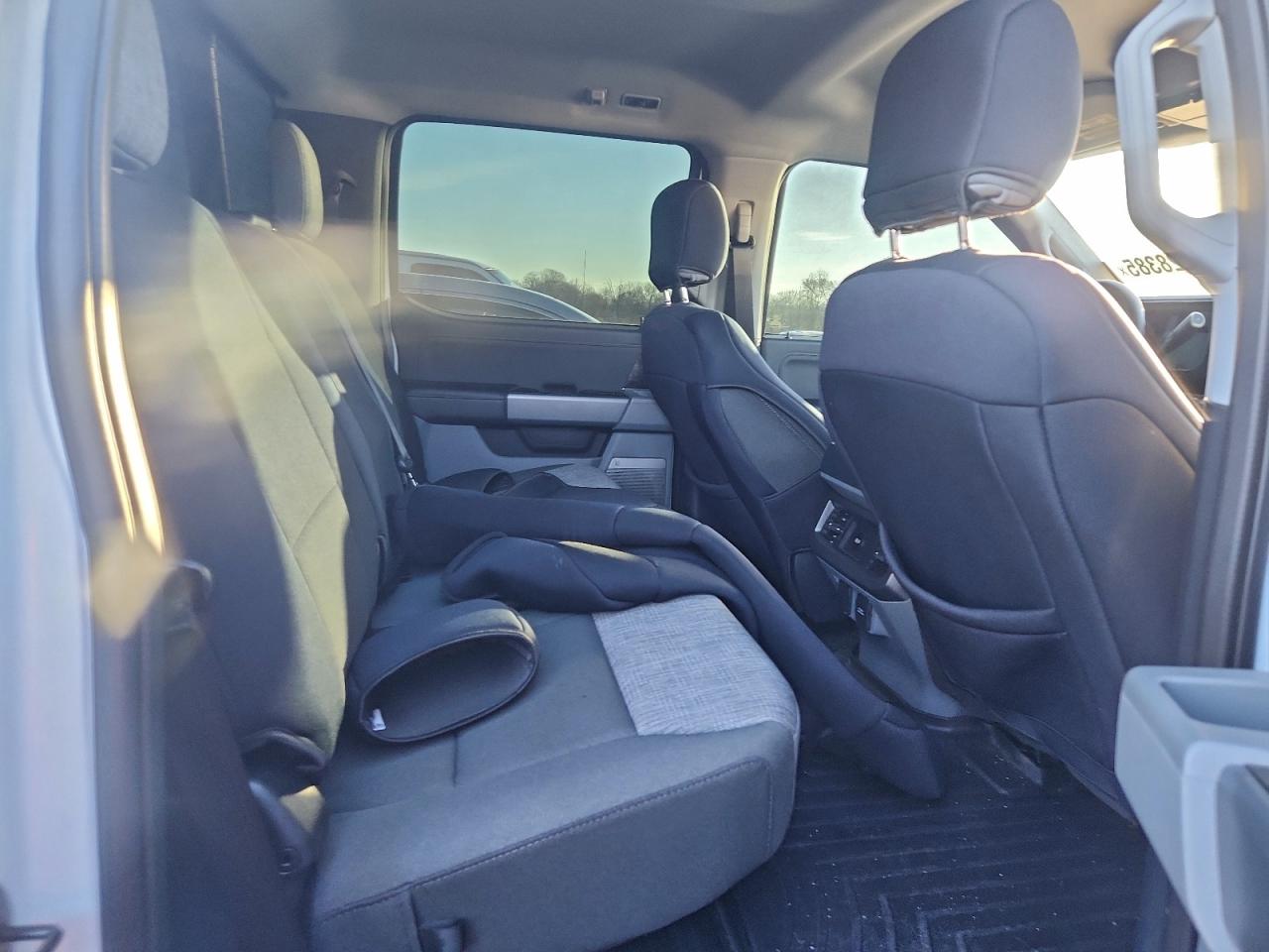 Ford F-250 Super Duty Image 10