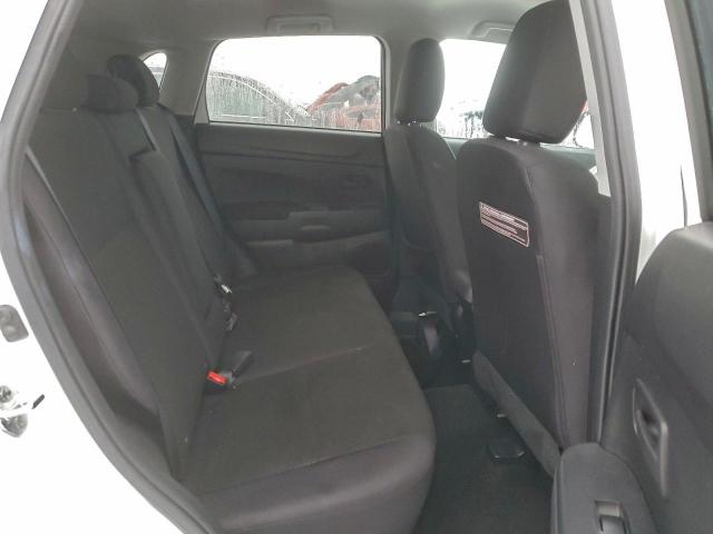 Mitsubishi Outlander Es Image 10