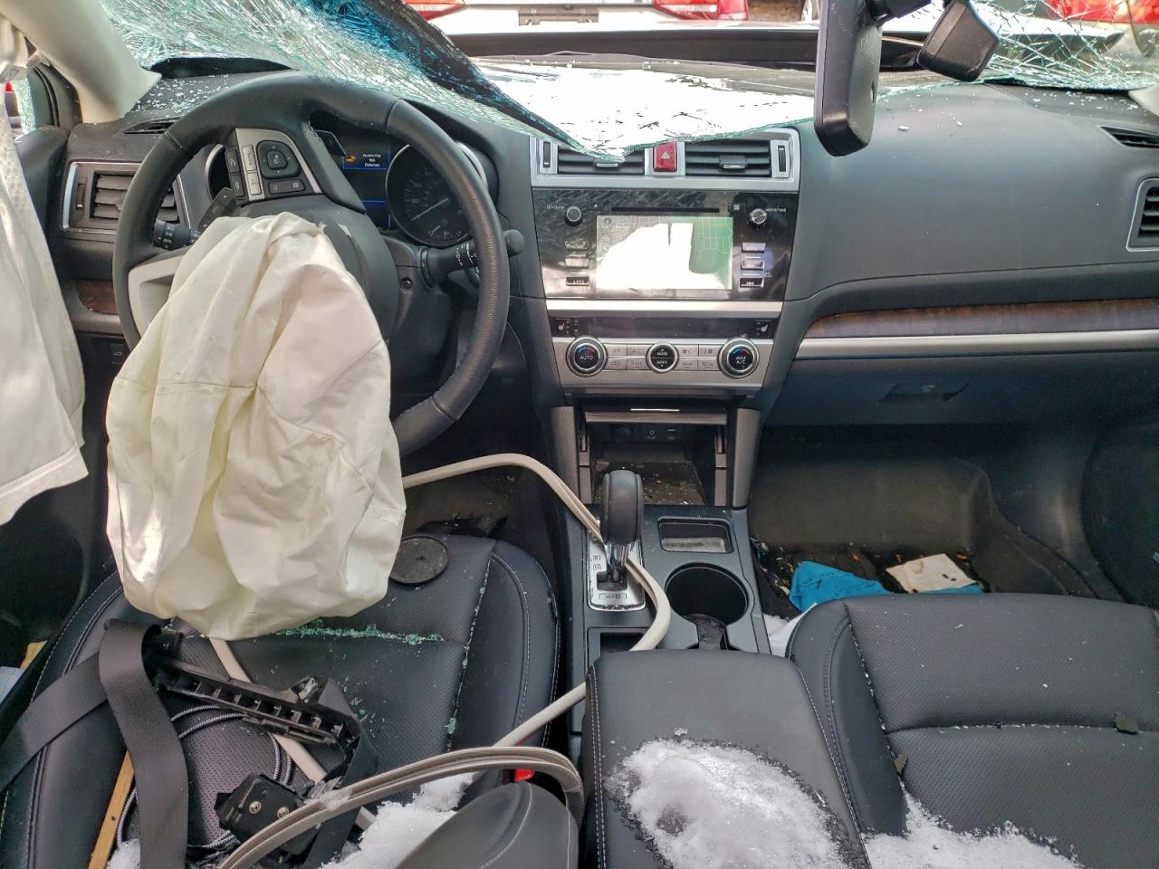 Subaru Outback 3.6r Limited Image 2