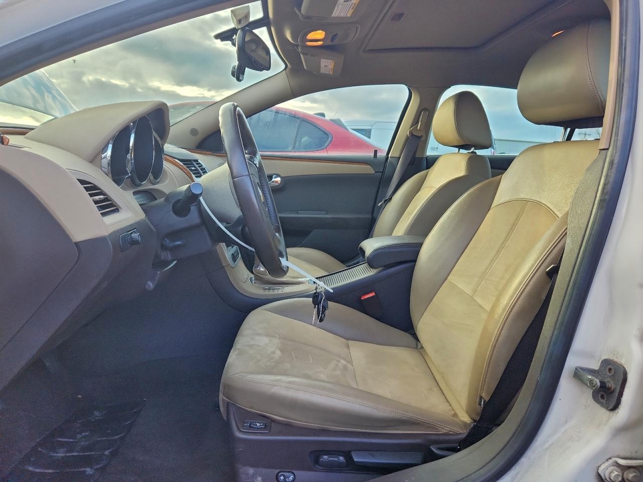 Chevrolet Malibu 2lt Image 10