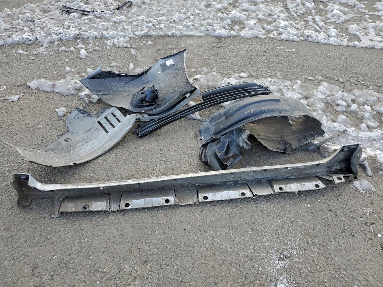 Toyota Corolla Base Image 11