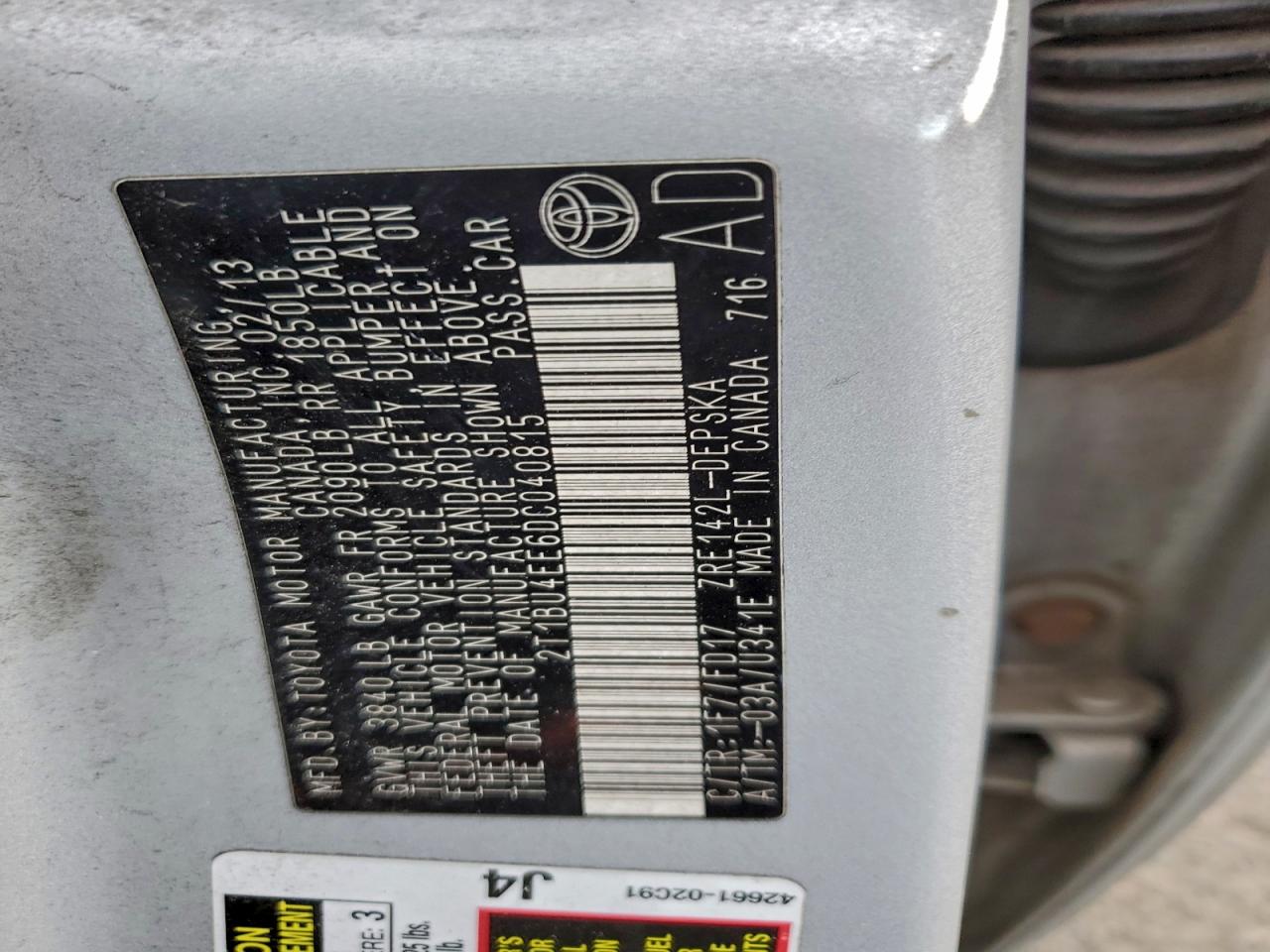 Toyota Corolla Base Image 8