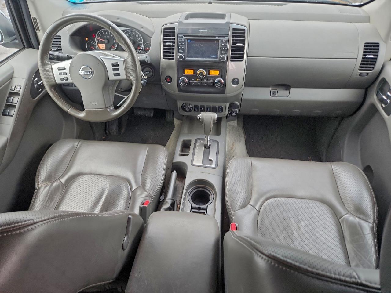 Nissan Frontier Sv Image 10