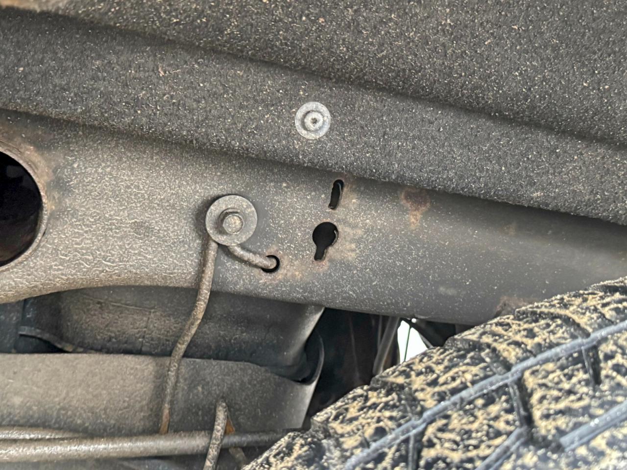 Chevrolet Silverado K1500 Ltz Image 6