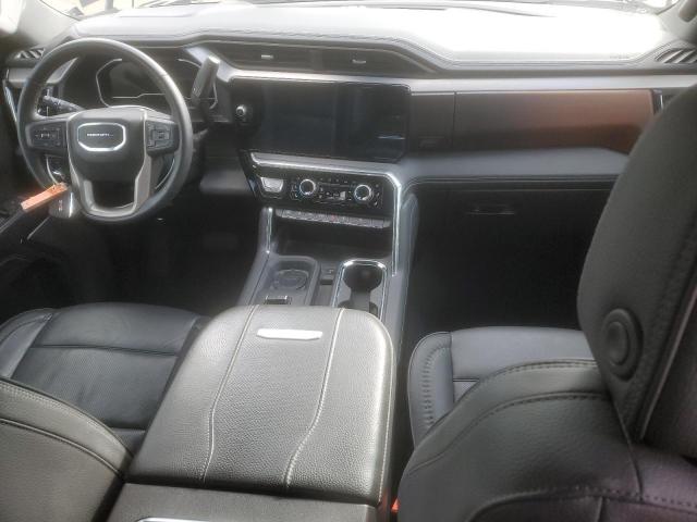 GMC Sierra K2500 Denali Image 4