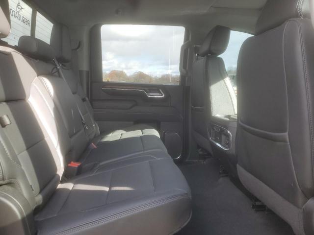 GMC Sierra K2500 Denali Image 11