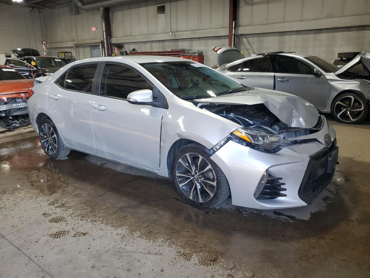 Toyota Corolla L Image 6