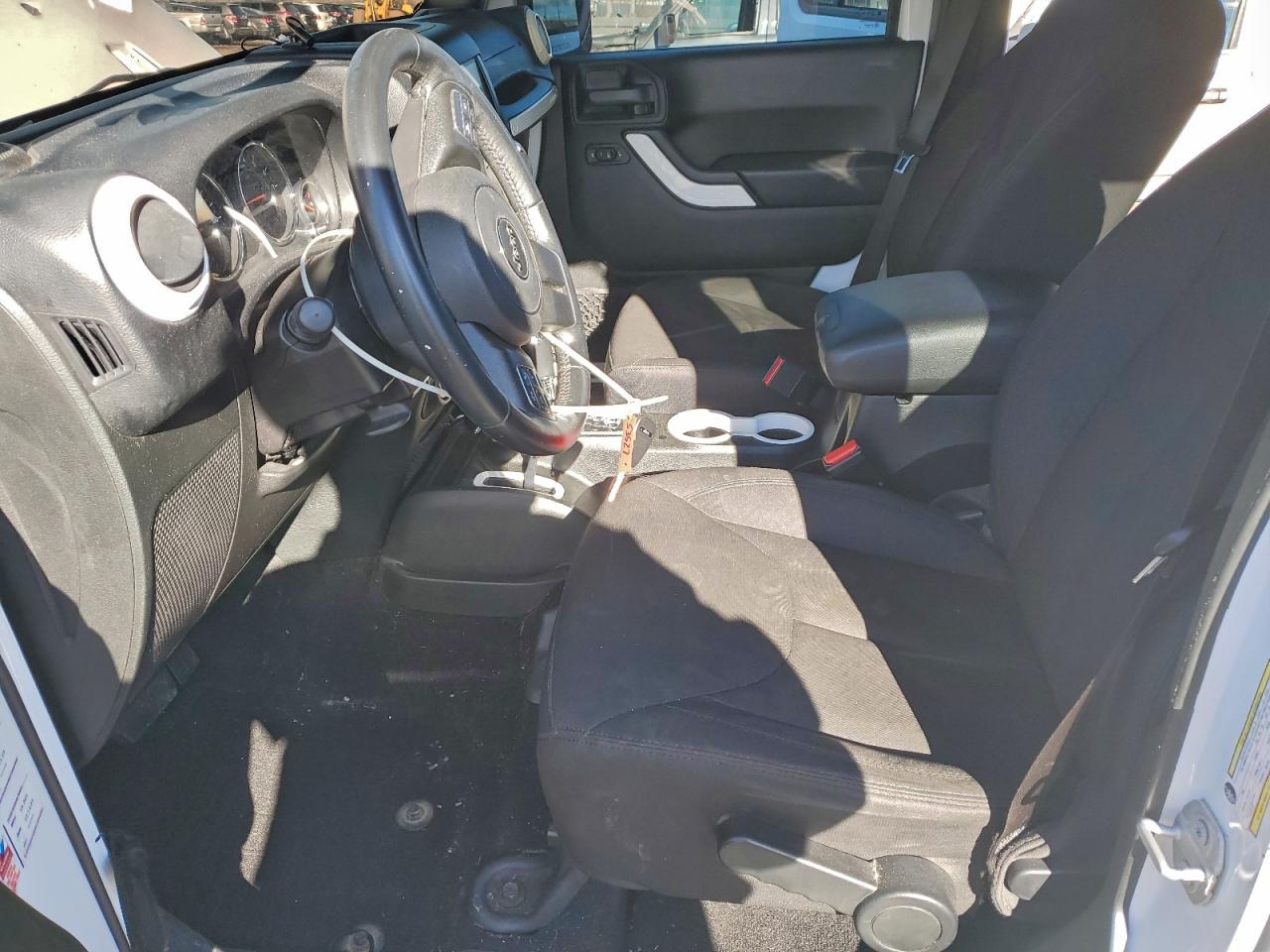 Jeep Wrangler Sport Image 6