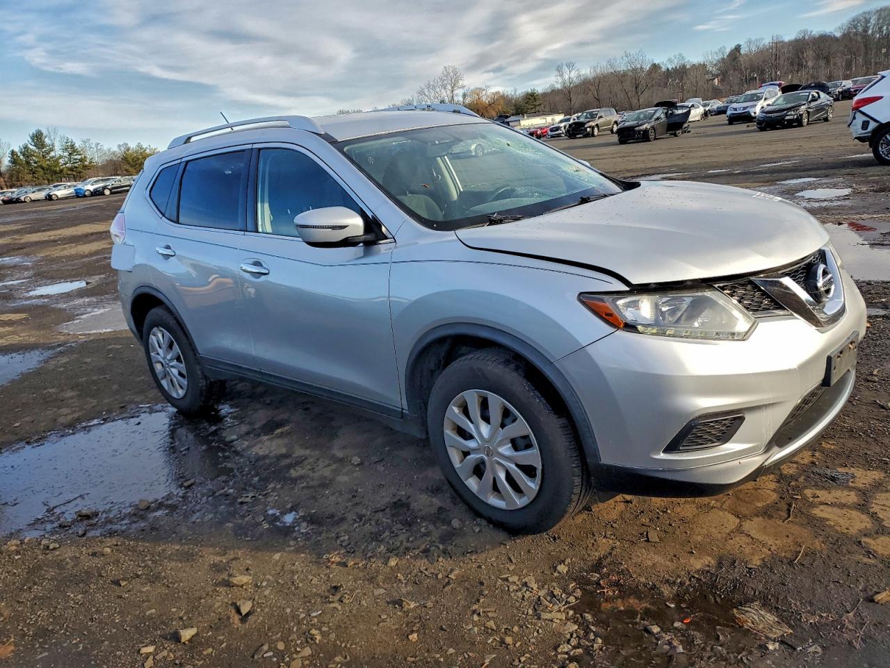 Nissan Rogue S Image 12