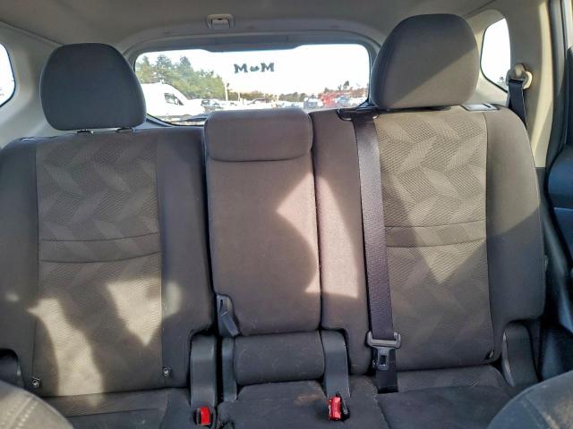 Nissan Rogue S Image 6