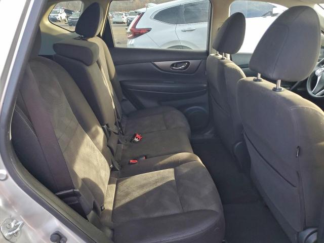 Nissan Rogue S Image 7