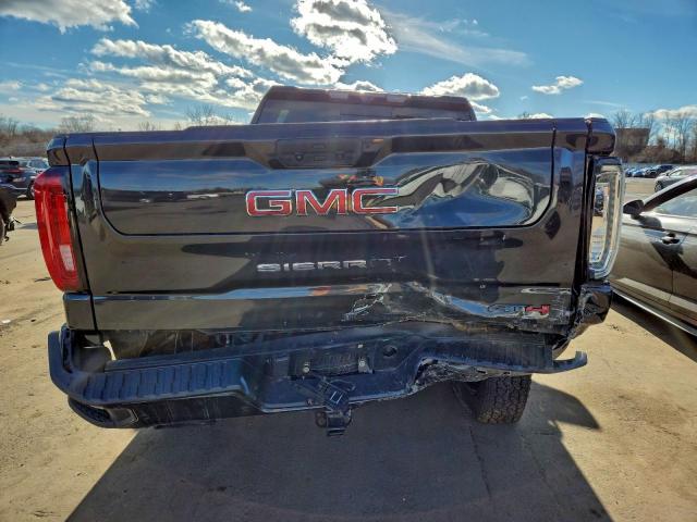 GMC Sierra K1500 At4 Image 12