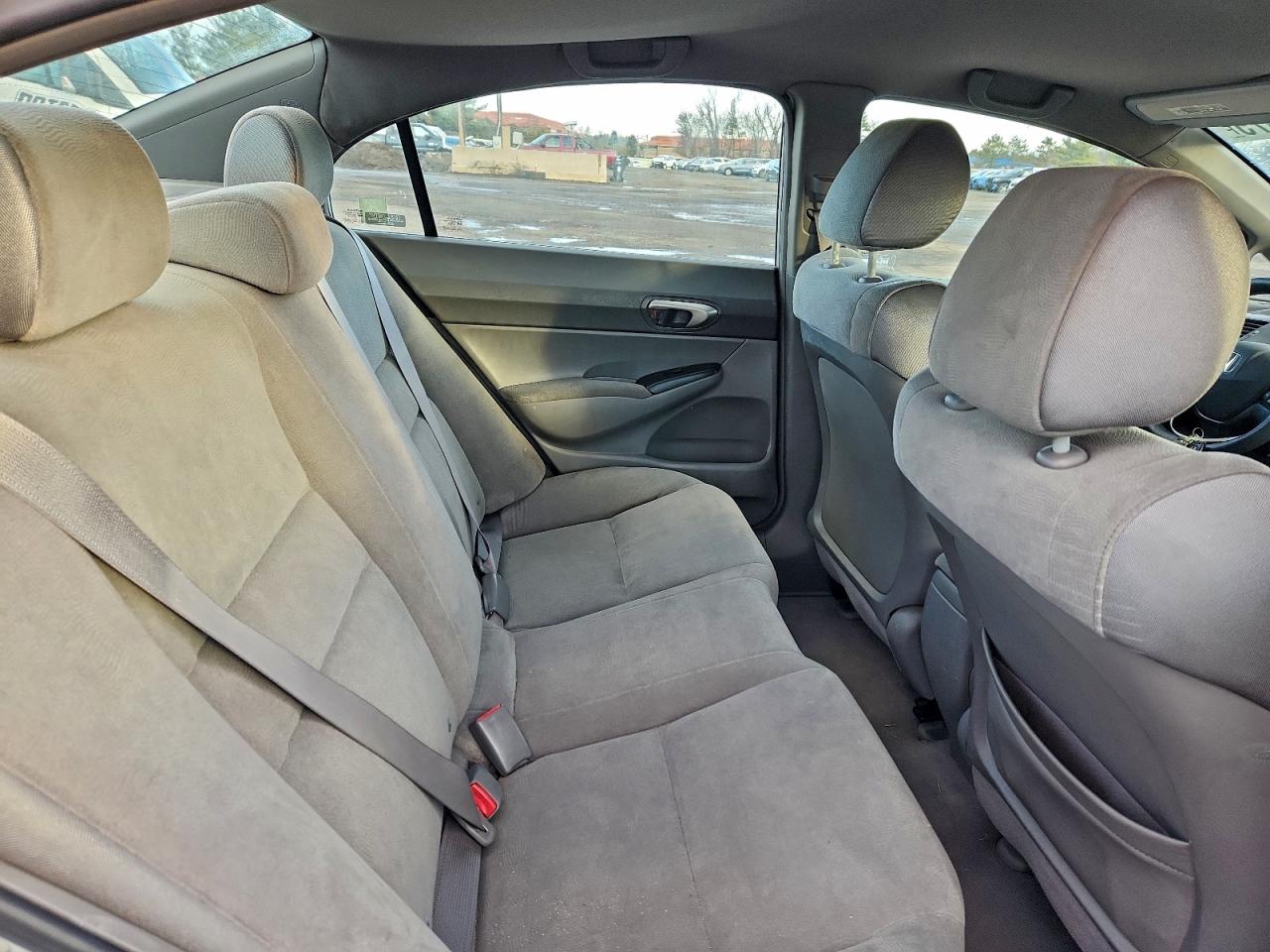 Honda Civic Lx Image 4