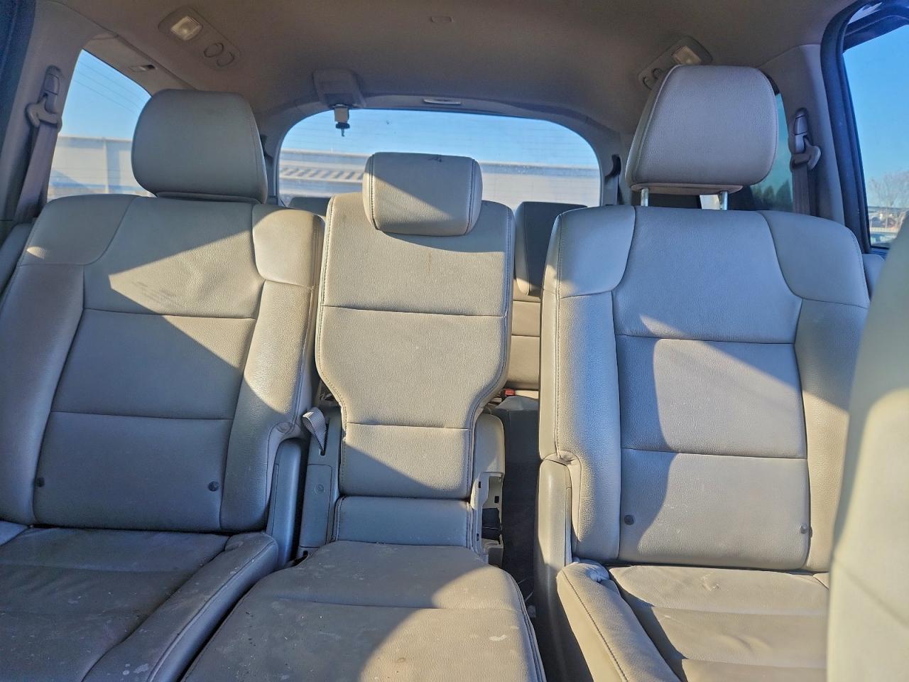 Honda Odyssey Exl Image 6